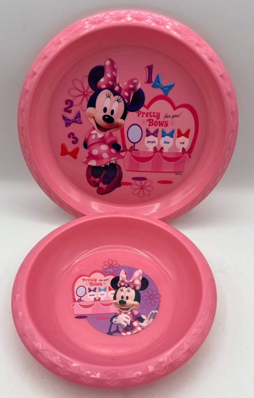 Disney Minnie Mouse Zak Designs Pink Plastic Kids Plates Bow Set of 2